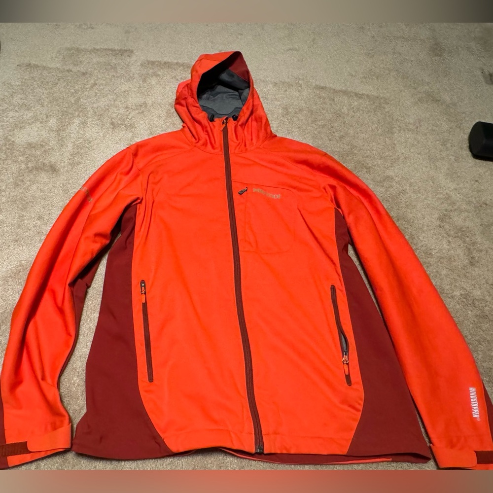 Orange Marmot soft shell ski jacket men’s large. Windstopper/gore